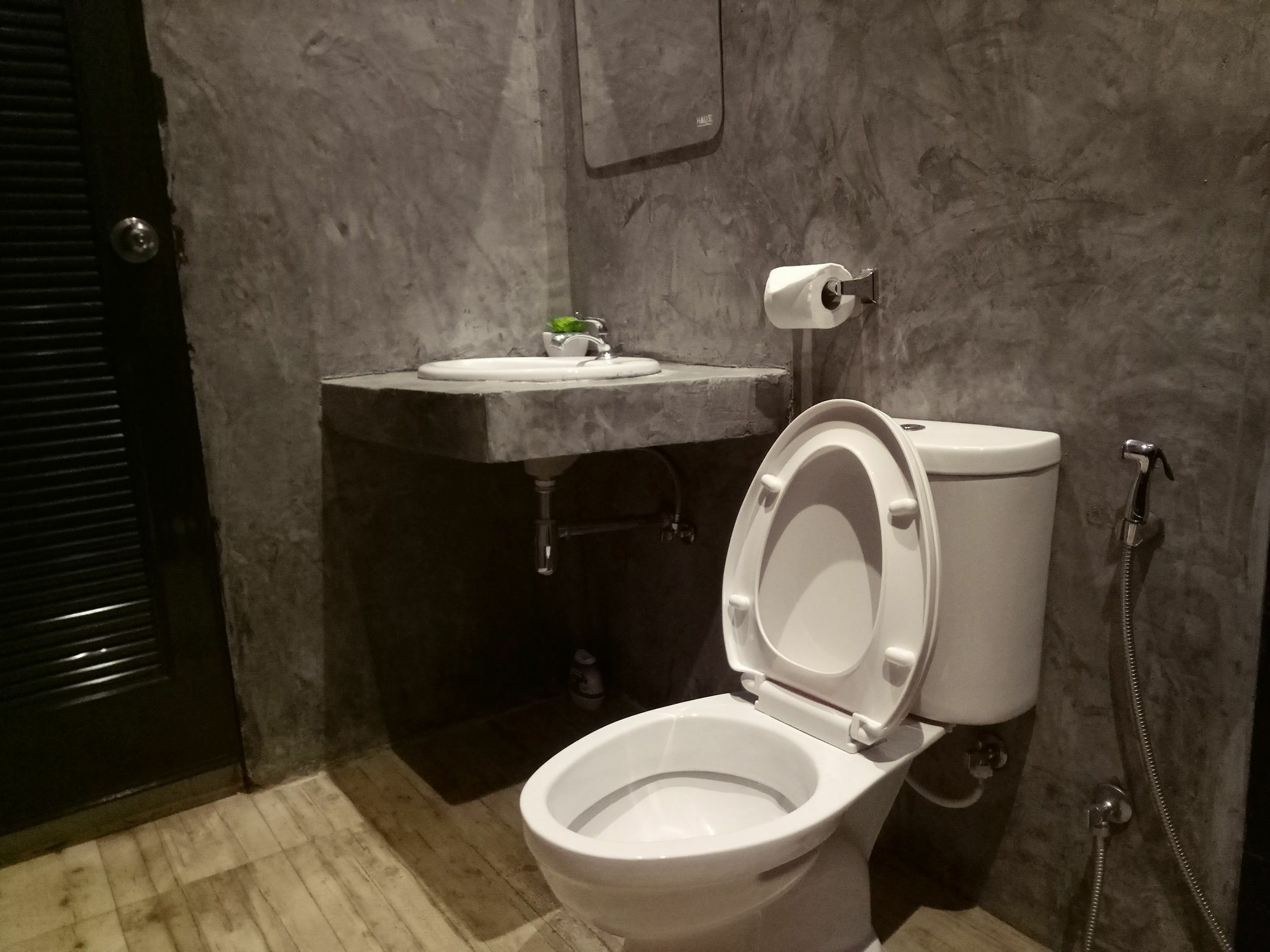 カタビーチ Baan Phunwannaヴィラ エクステリア 写真